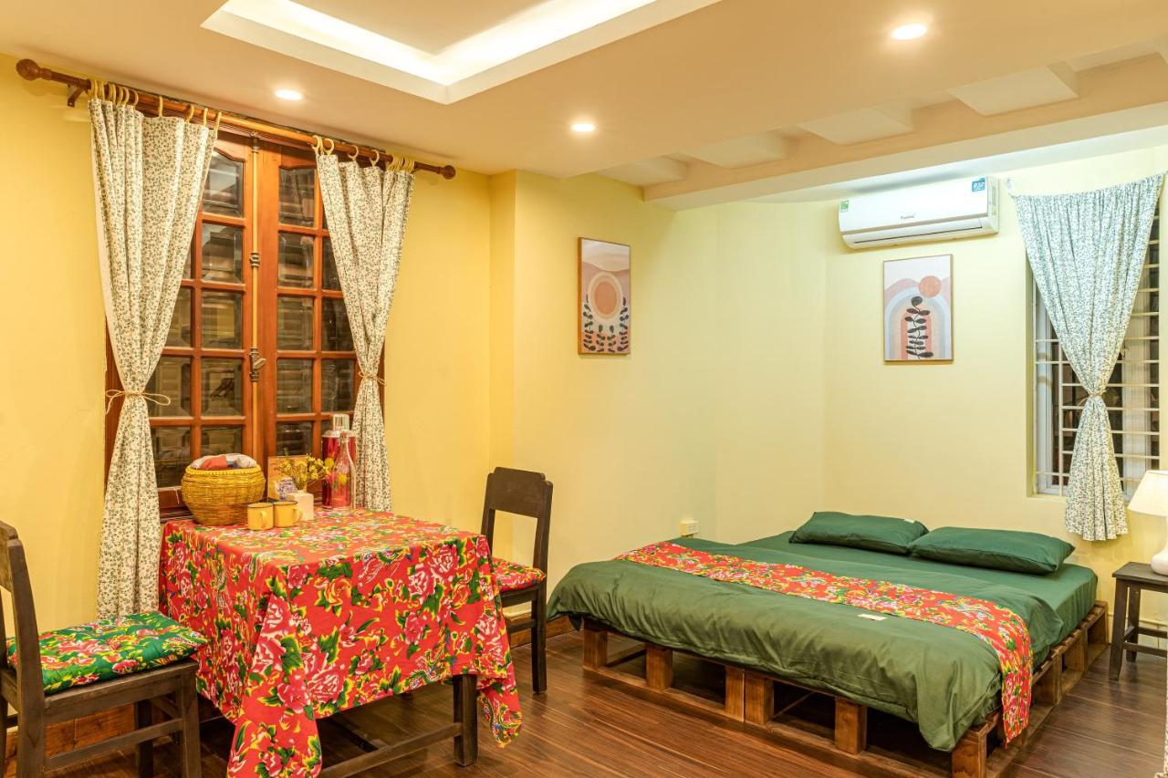 Hanoi Retro 80S Homestay Экстерьер фото