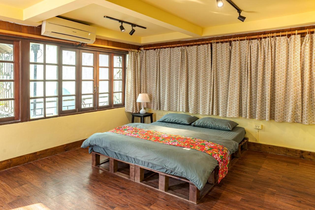 Hanoi Retro 80S Homestay Экстерьер фото
