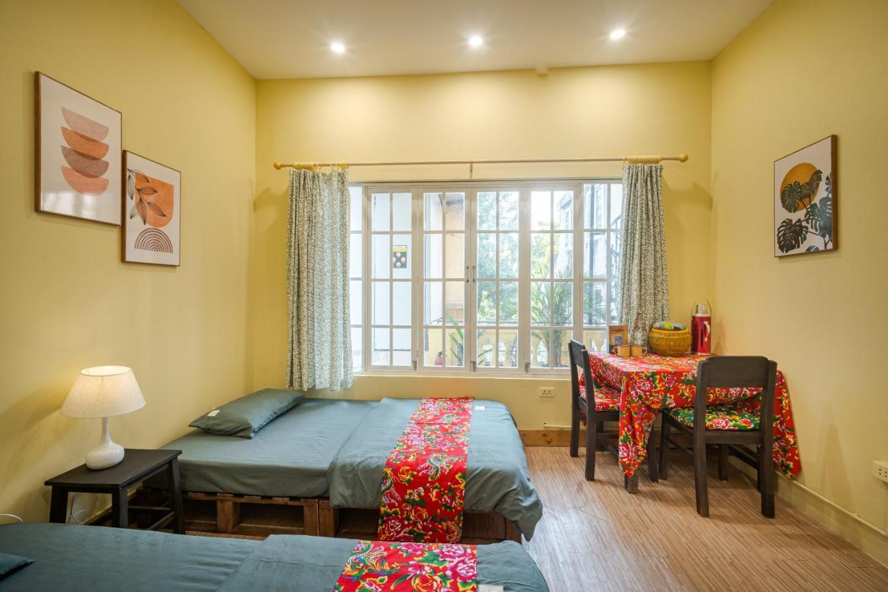 Hanoi Retro 80S Homestay Экстерьер фото